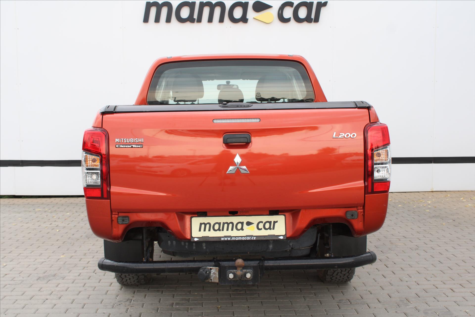 Mitsubishi L200