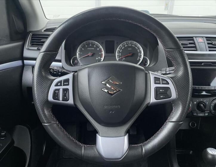 Suzuki Swift 14