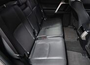 Toyota Land Cruiser 12