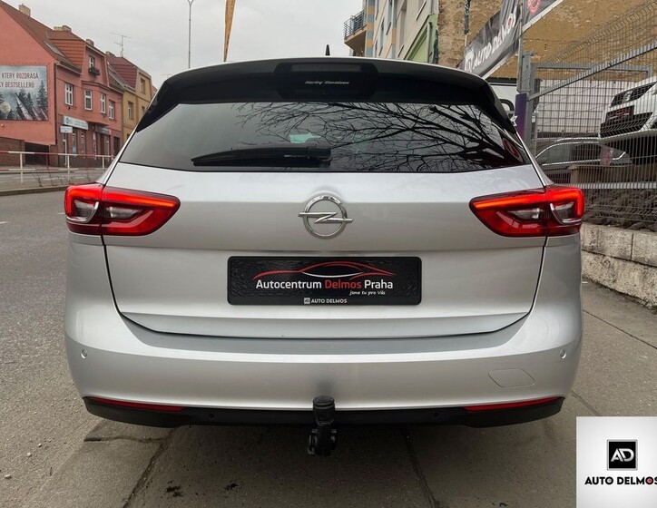Opel Insignia 5