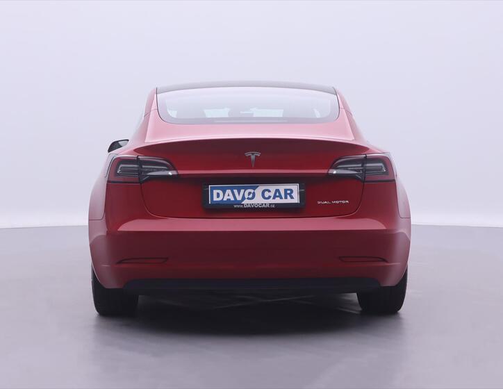 Tesla Model 3 6