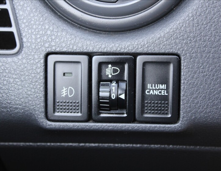 Suzuki SX4 12
