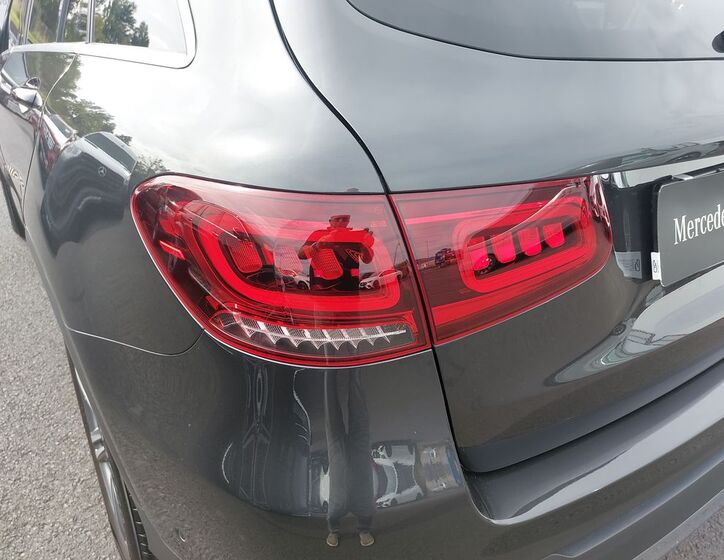 Mercedes-Benz GLC 13