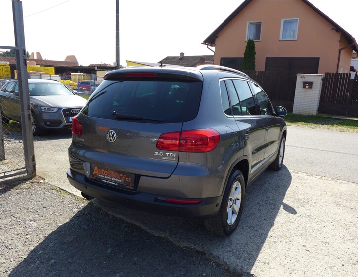 Volkswagen Tiguan 6