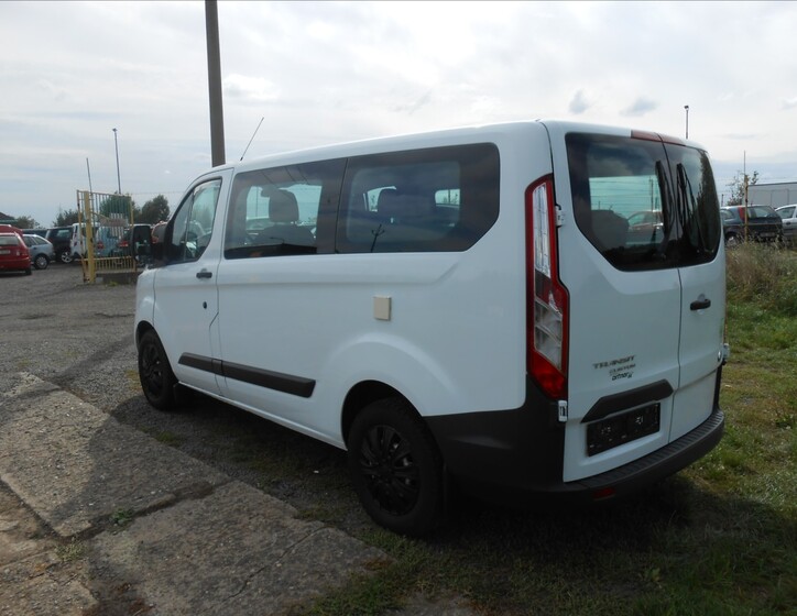 Ford Transit 13