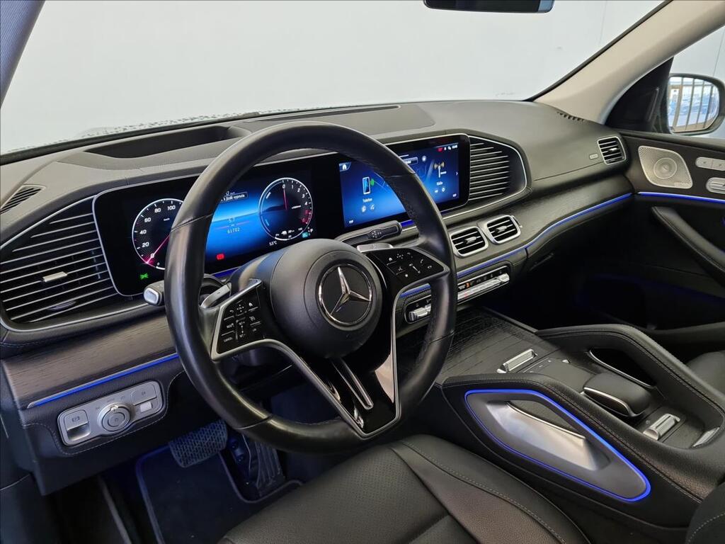 Mercedes-Benz GLE 9