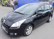 Peugeot 5008 1