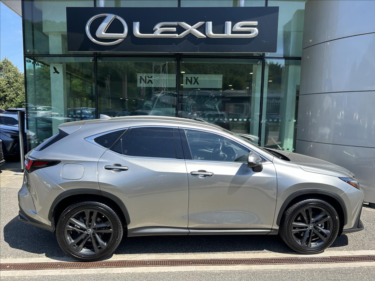 Lexus NX 450h+