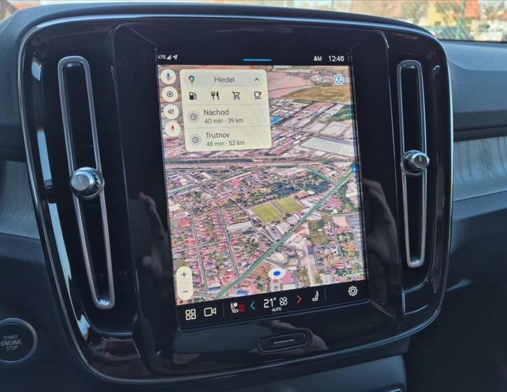 Volvo XC40 17