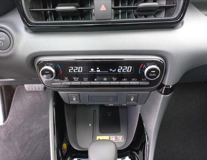 Toyota Yaris 22