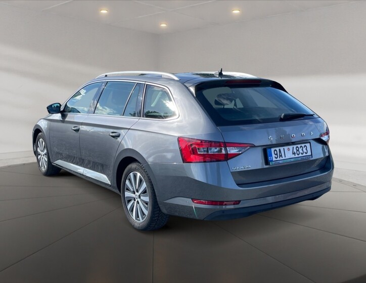 Škoda Superb 4