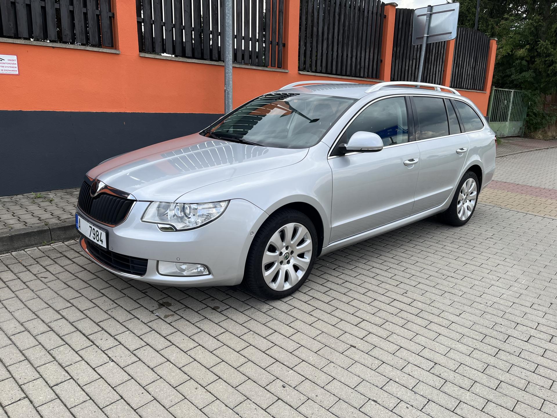 Škoda Superb