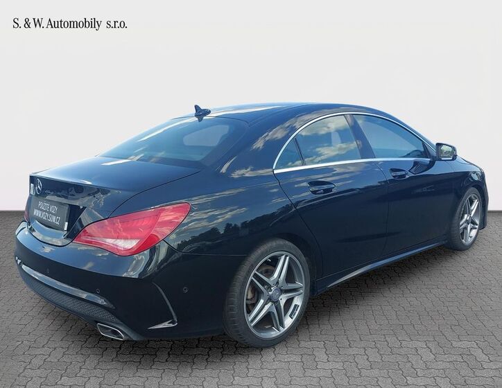 Mercedes-Benz CLA 5