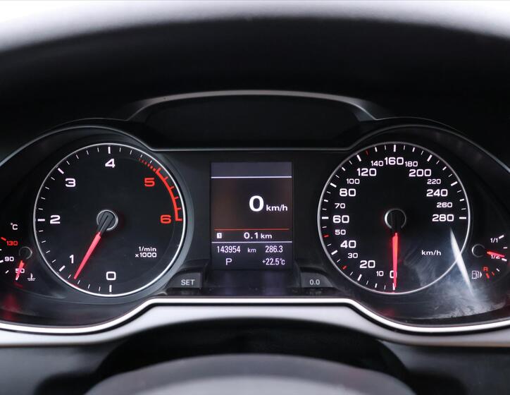 Audi A4 18