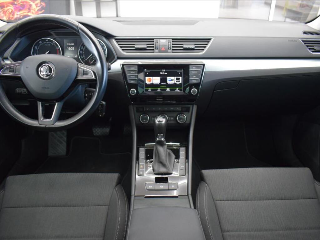 Škoda Superb 15