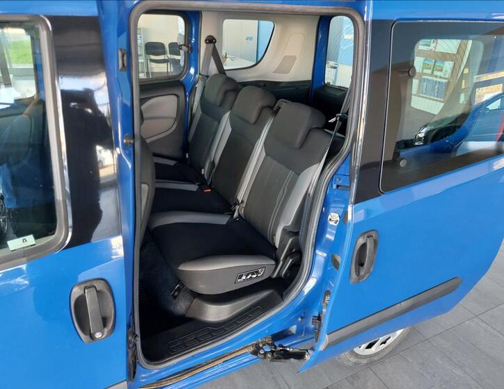 Fiat Dobló 17