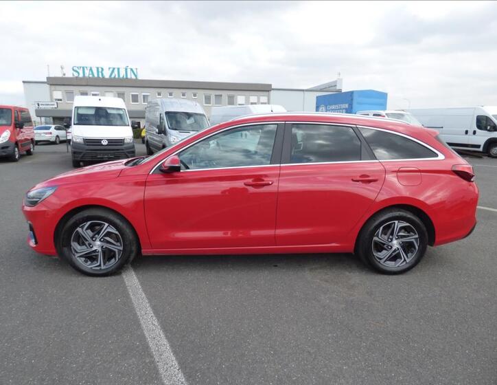 Hyundai i30 6