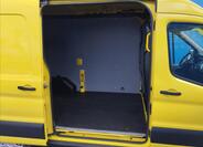 Ford Transit 7