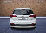 Hyundai i20 4