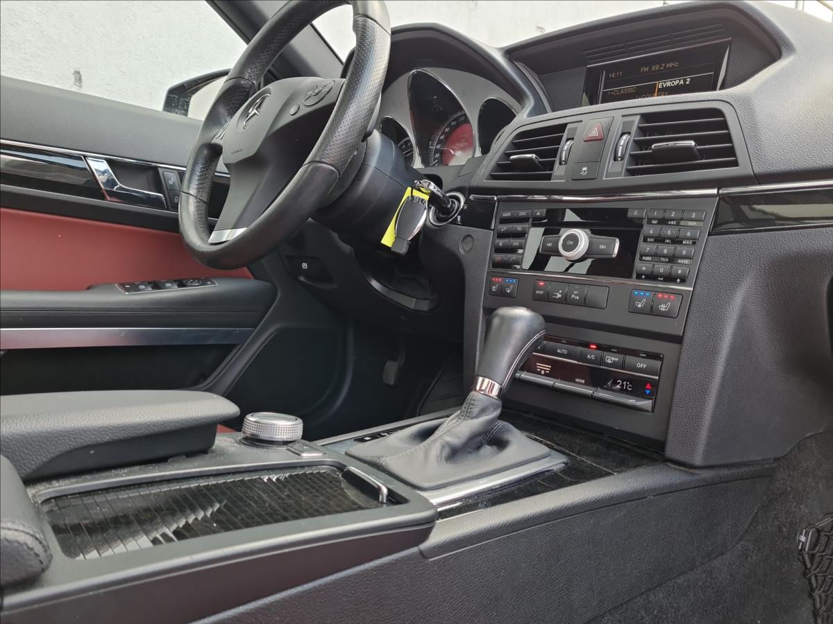 Mercedes-Benz Třídy E