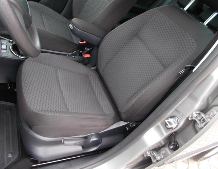 Škoda Fabia 18