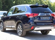 Mitsubishi Outlander 7