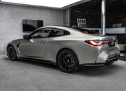 BMW M4 7