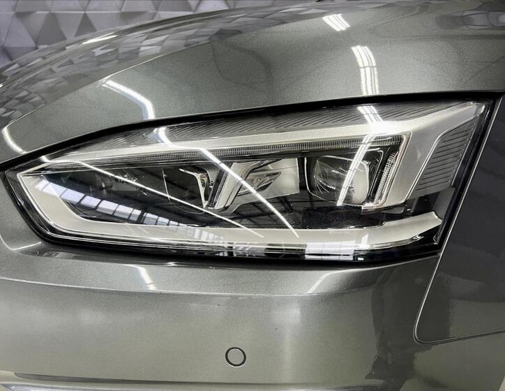 Audi A5 8