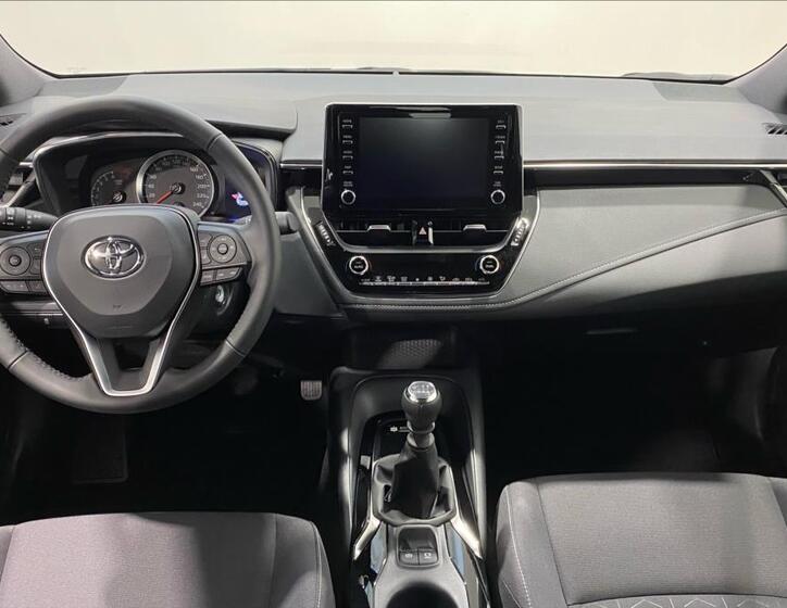 Toyota Corolla 15