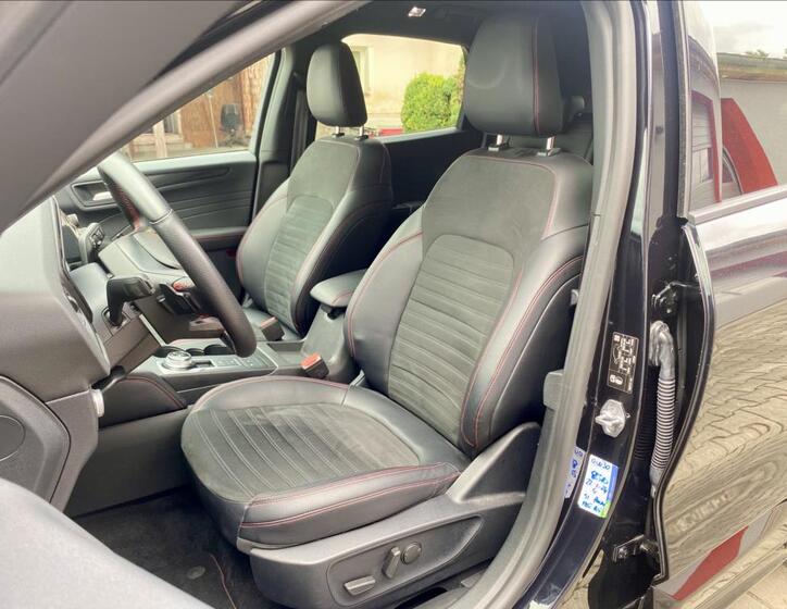 Ford Kuga 10