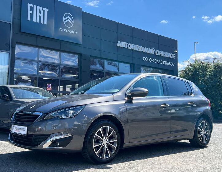 Peugeot 308 1