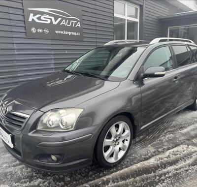 Toyota Avensis 1