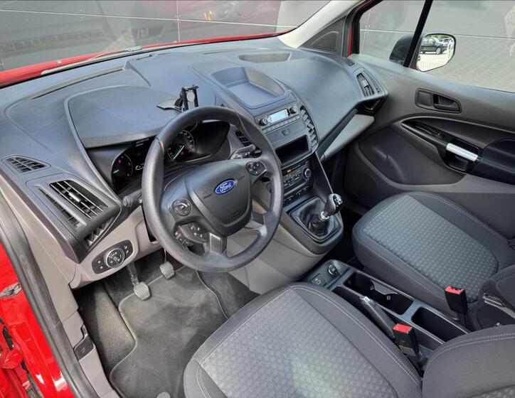 Ford Tourneo Connect 9