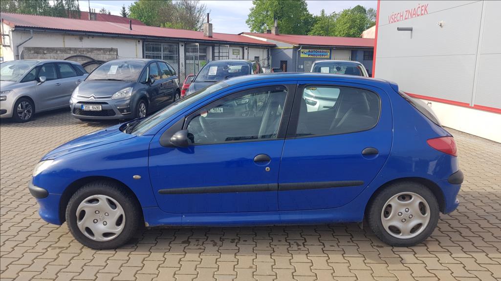 Peugeot 206