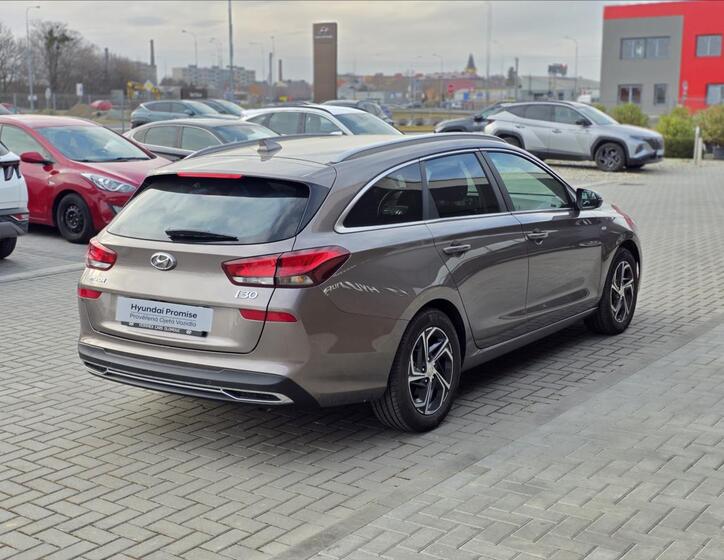 Hyundai i30 6
