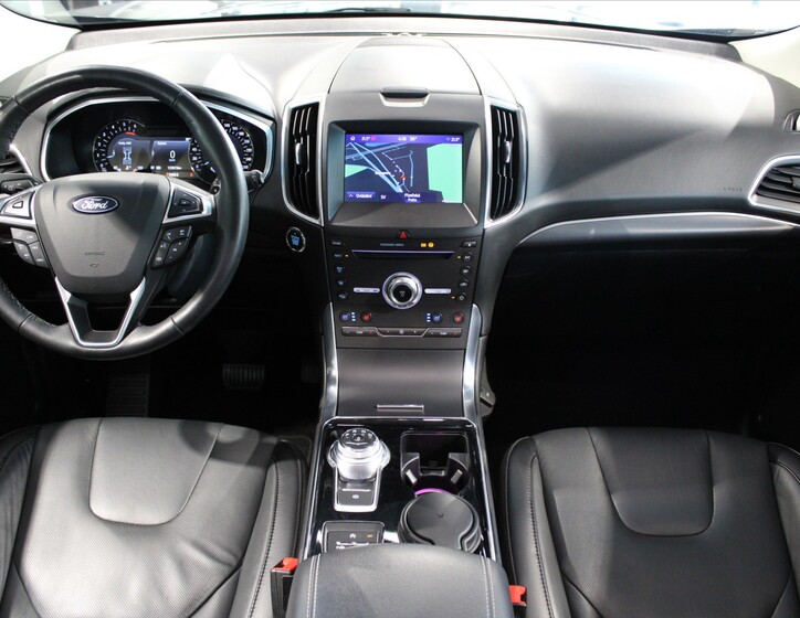 Ford Edge 14