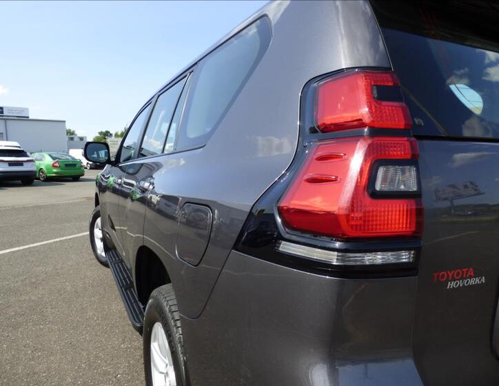 Toyota Land Cruiser 64