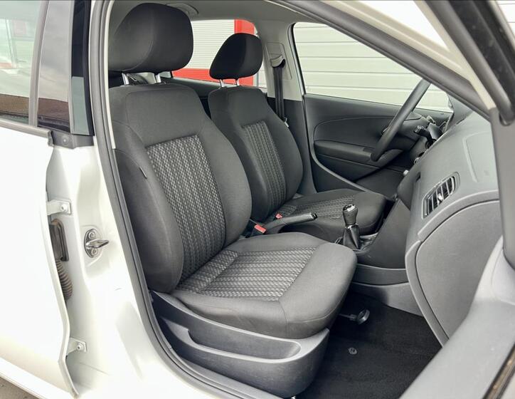 Volkswagen Polo 17