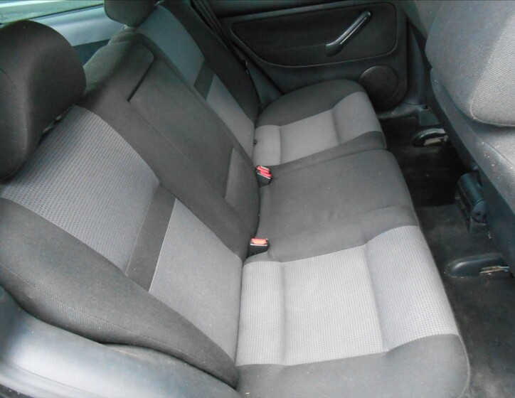 Volkswagen Golf 15