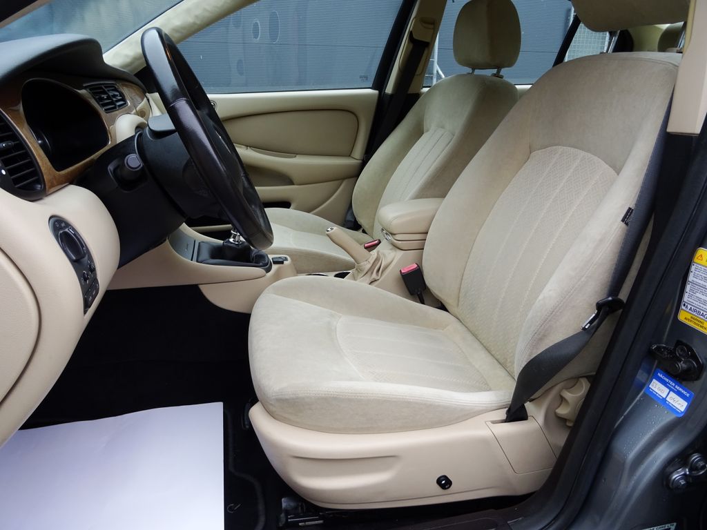 Jaguar X-Type