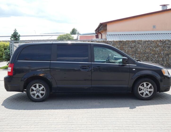 Chrysler Grand Voyager 10