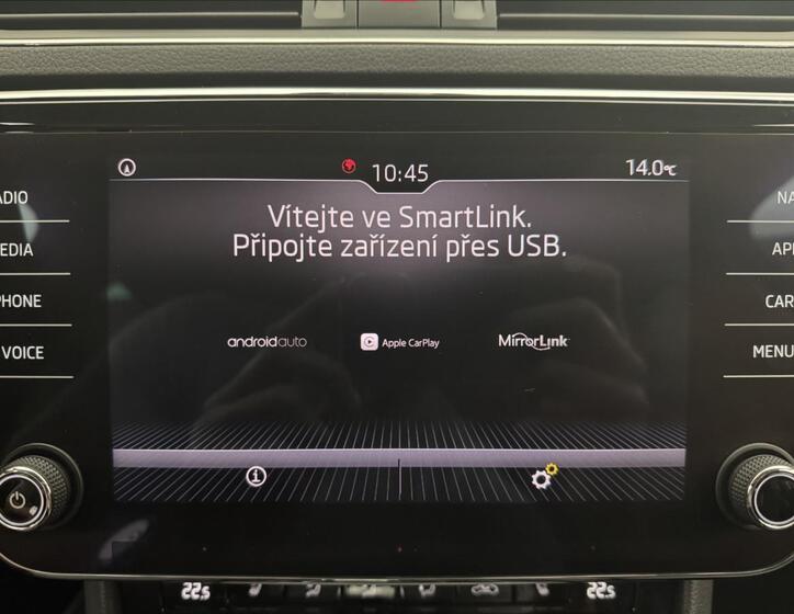 Škoda Superb 18
