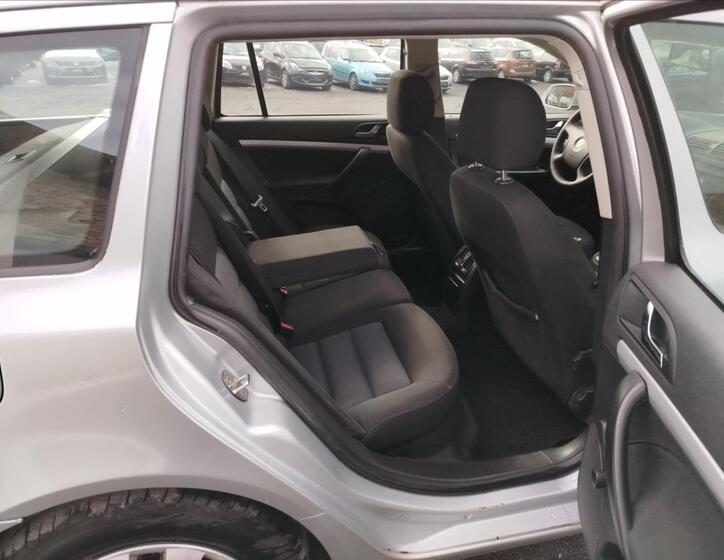Škoda Octavia 10
