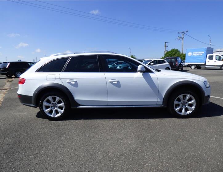 Audi A4 Allroad 2