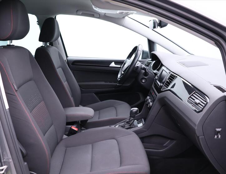 Volkswagen Golf Sportsvan 14