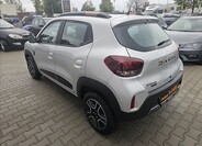 Dacia Spring 8