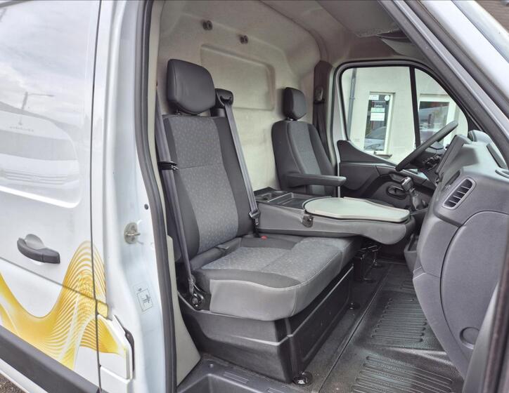Opel Movano 19