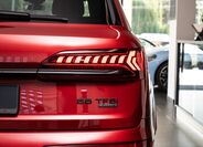 Audi Q7 19