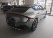 KIA EV6 4