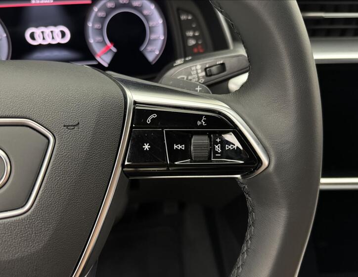 Audi A6 12